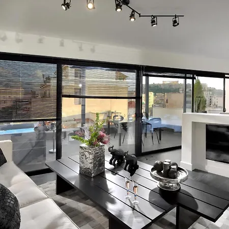 Stunning Penthouse Historic Location Albus Senior Loft Acropolis View Psyrri أثينا